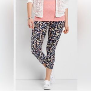 Maurices Floral Crop Leggings Women’s Size Medium